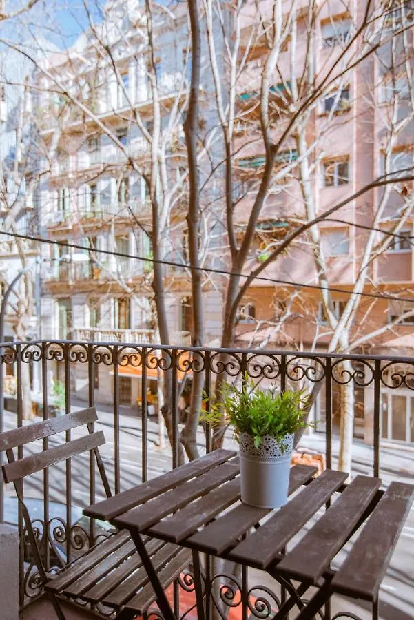One Bedroom Apartment Close To Beach Barcelona