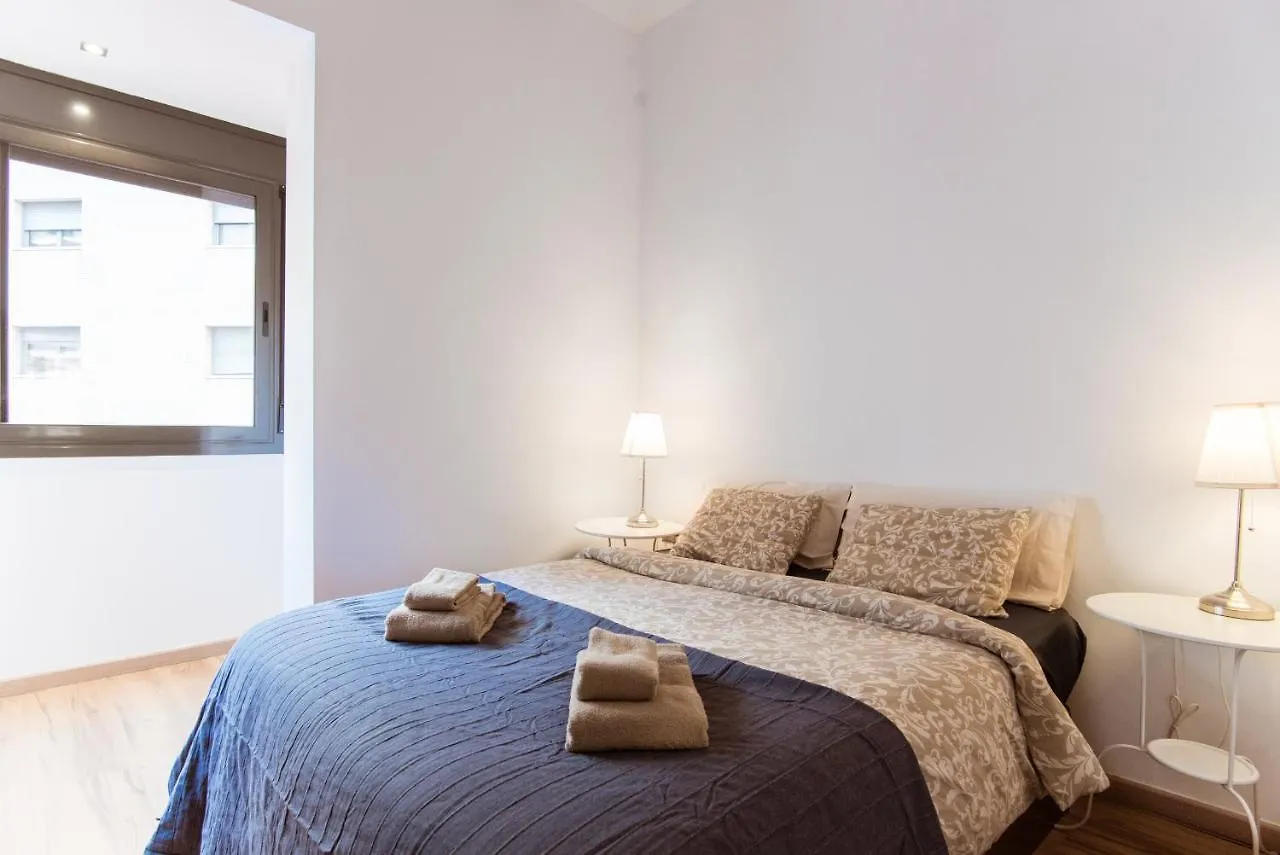 One Bedroom Apartment Close To Beach Barcelona